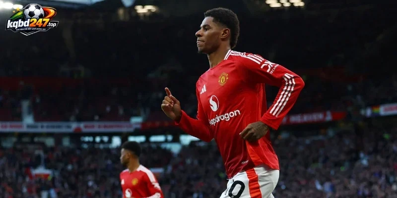 Rashford thay đổi kế hoạch trước cơ hội mới